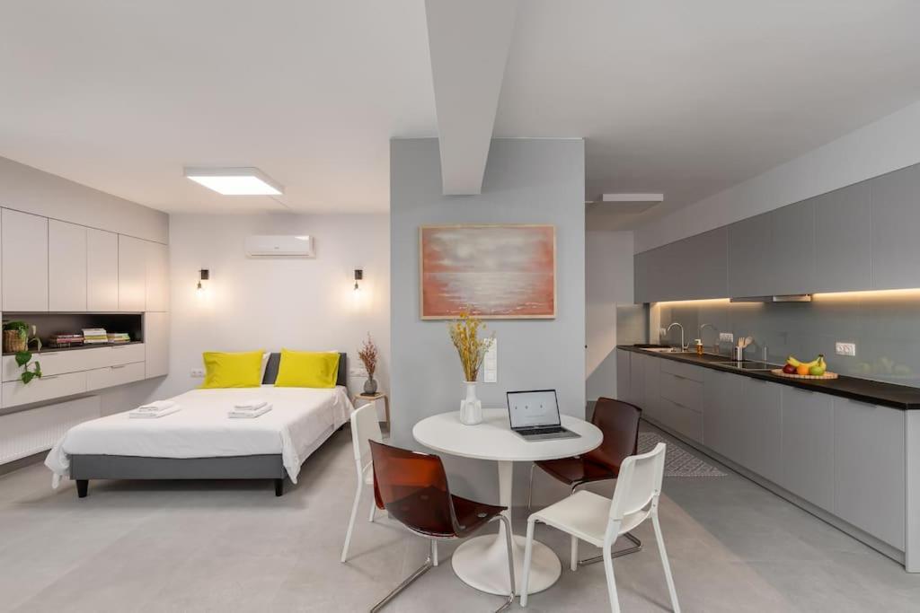 Stylish Studio Downtown Atina Dış mekan fotoğraf